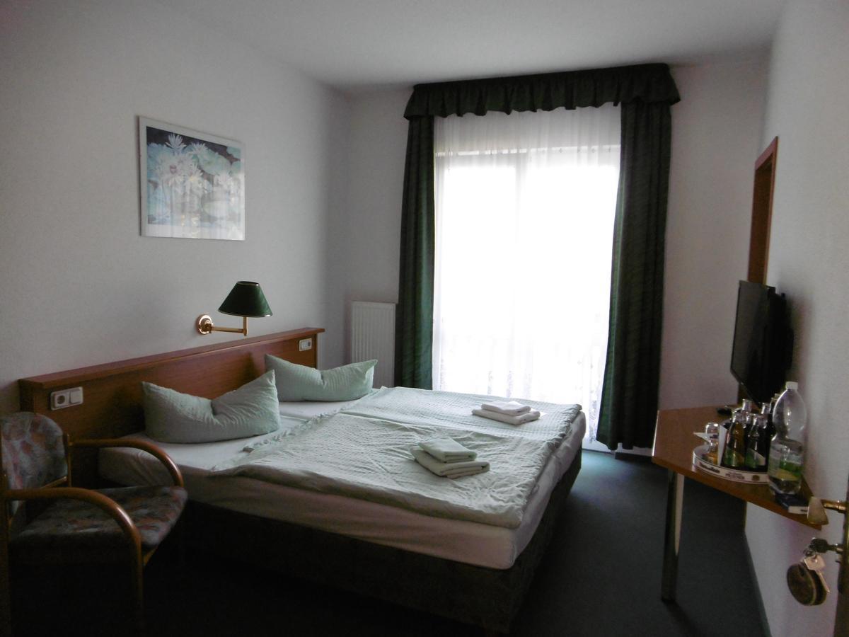 Hotel & Pension Assmann Hochkirch Buitenkant foto