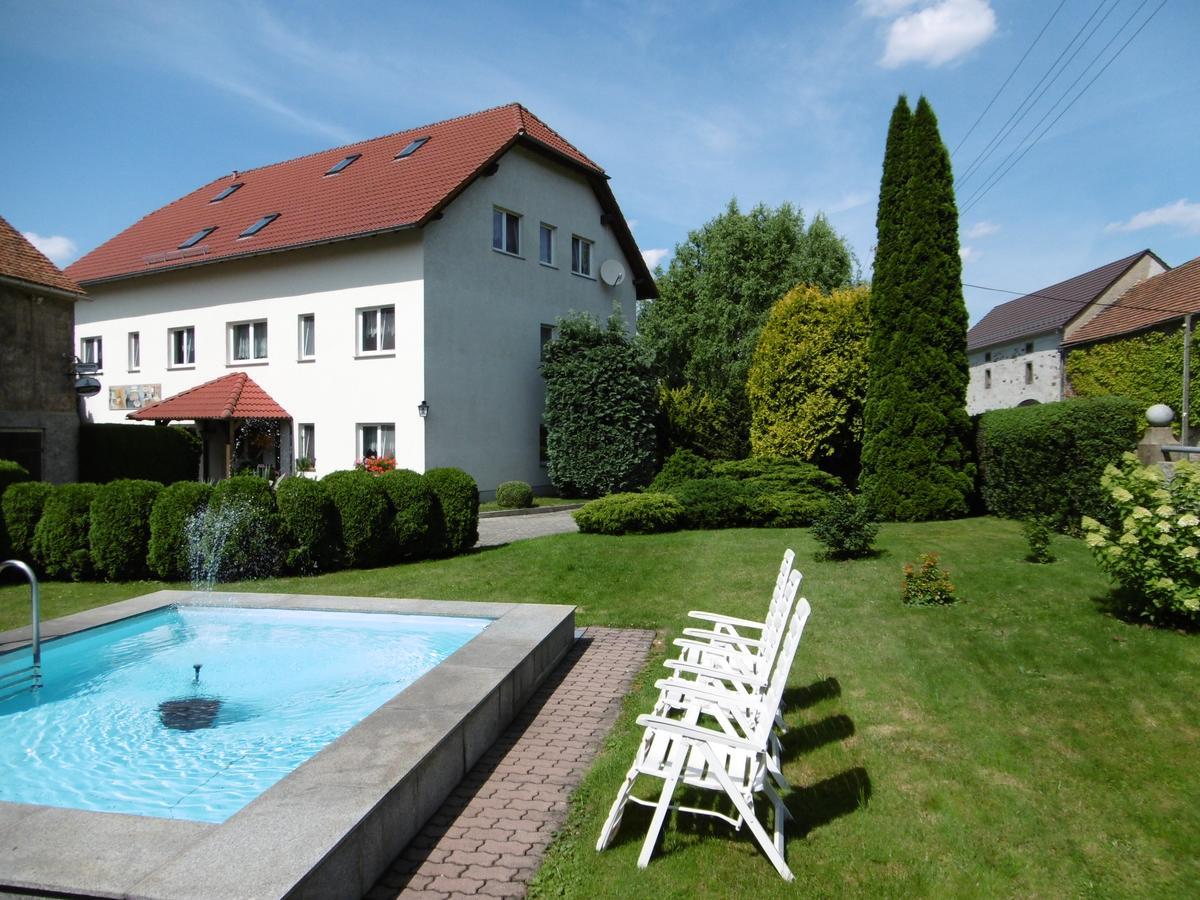 Hotel & Pension Assmann Hochkirch Buitenkant foto